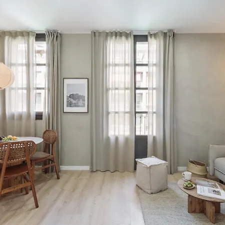 Vietri - 2 Bedrooms And Terrace In Sant Antoni דירה *